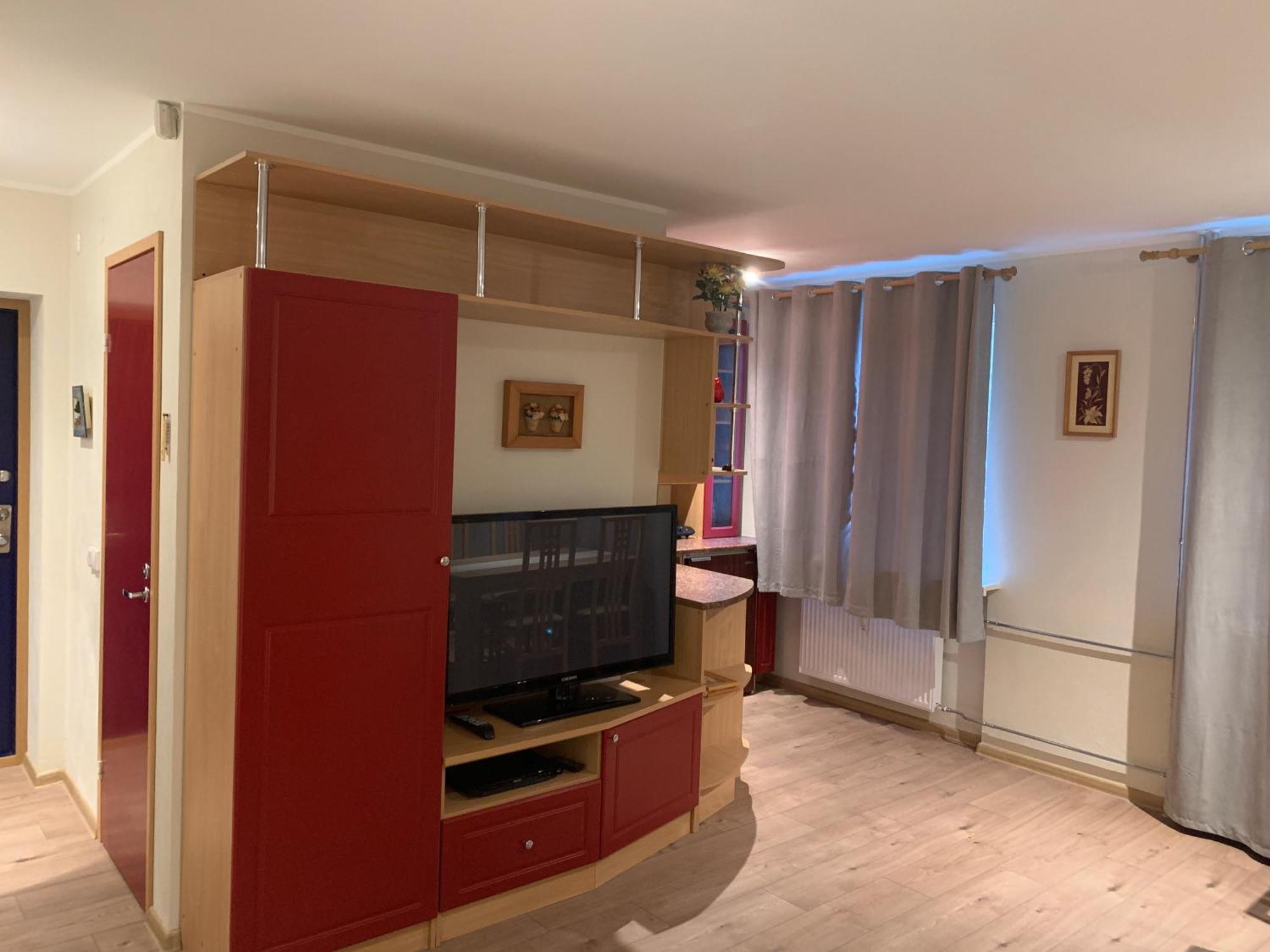 Dikol Two-Room Apartment-Self Check-In & Free Parking Near City Center Tallinn Dış mekan fotoğraf